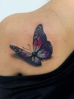 #colortattoo #shouldertattoo #butterfly 