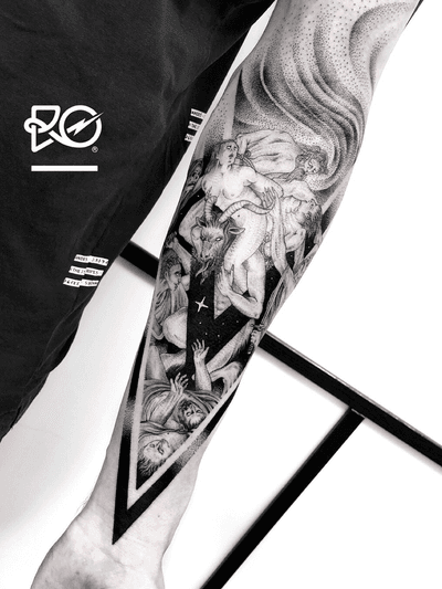 By RO. Robert Pavez • Apocalypse 1 • Done in Studio ZOI TATTOO • Stockholm 🇸🇪 2018 #engraving #dotwork #etching #dot #linework #geometric #ro #blackwork #blackworktattoo #blackandgrey #black #tattoo #fineline