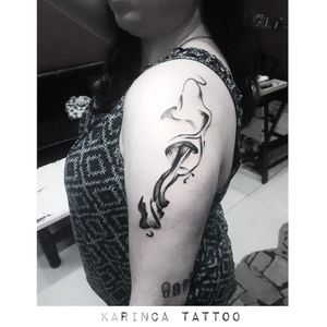 Tattoo uploaded by Bahadır Cem Börekcioğlu • 🍃 Instagram: @karincatattoo # floral #breast #collarbone #woman #tattedup #inked #ink #tattooed #small # minimal #little #tiny #girls #tattoo #tattoos #tattoodesign #tattooartist # tattooer #tattoostudio