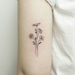 Floral tattoo - triceps