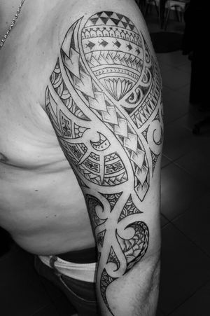 Final session of maori sleeve #inked #instatattoo #tattooartist #tattooed #legtattoo #tattedup #tatted #inkedup #tattoos #tattooist #tattooart #ink #inkedlife #inkwell #tattoo #inkaddict #fkirons #eternalink #tattoopen #tattoomafia #maori #NZtattoo #tamoko #tribaltattoo #halfsleeve #blacktattoo