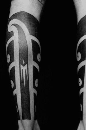 Contemporary polymix/maori neotribalism by Igor Kampman 