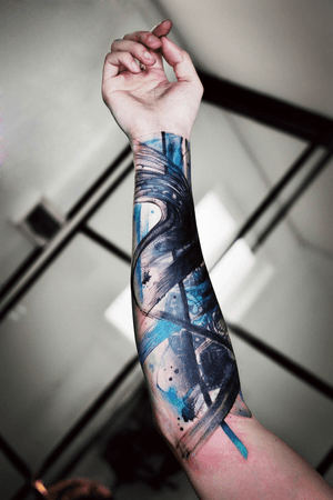 Tattoo by Momo tattooist. Guangzhou Tattoo - #Justtattoo #GuangzhouTattoo #OriginalTattoo #TattooManuscript #TattooDesign #TattooFemaleTattooist #ink #inktattoo #cover #coverup #coveruptattoo #freestyle 