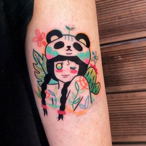 Tattoo by Si Si Love Love #SiSiLoveLove #SiSi #ladyheadtattoo #ladyhead #portrait #lady #cute #leaves #nature #cacti #flower #floral #butterfly #panda #newschool