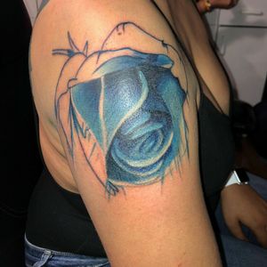 Custom drawing i got to tattoo#drawing #rose #blue #monochrome 