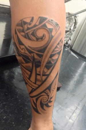 Polynessian tattoo done in Hilo Hawaii