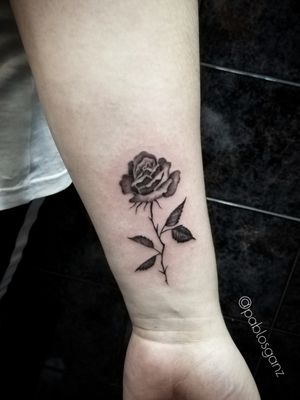 Small Rose#artist #artistic #arts #artwork #tattoos #tattoo #ink #tattooed #tattooart #tattoist #art #inked #inkedgirl #love #realistic #blackandgrey #small 