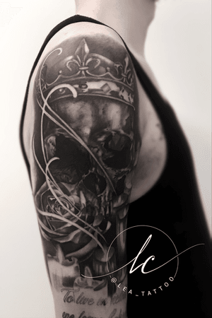 #skull #skulltattoo #crown #realistic #realistictattoo #rose #blackandgrey #realism 