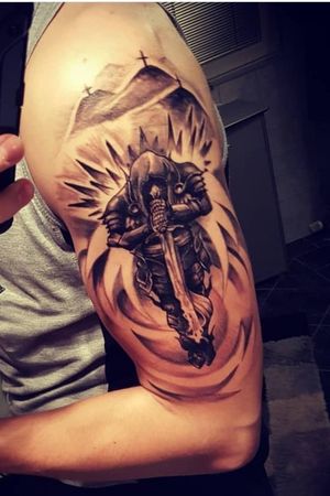My first tattoo. It's 1 year old. I was 16 at this moment but I love it since day one! 