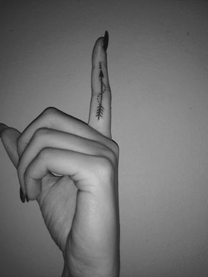 #arrow #tattoo #small #finger #arrowtattoo 