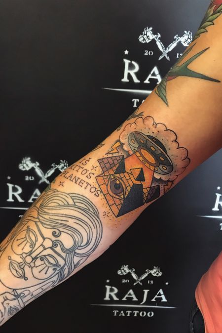 Flash tattoo