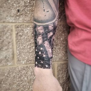 Merica! Capped off this sleeve finally! ..✖Like✖Comment✖Follow☠☠☠🔛🔝🌎..#tattooing #tat #ink #tats #colorado #coloradotattoo #denver #black #art #inkig #sacred #geometry #303 #denverartist #inkoftheday #inkfreakz #tattoorealism #inked #american #americanflag #blackandgrey #blackandgreyrealism #americanflagtattoo