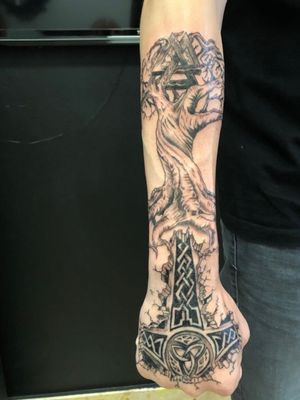 #mjolnir #treeoflife #Valknut just half of my arm. The other half is in process.
