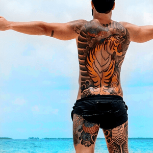 🔥Summer Tiger Backpiece🔥#japanesetattoo #japan #irezumi #wabori #horimono #tattoo #tatuaggio #back #backpiece #color #dragon #tiger #babe #curves #fashion #summer #ink #inked #black #tiffany #red #great #cool #love #awesome #reclaimthedots #best #man #tattooed #inkedgirls