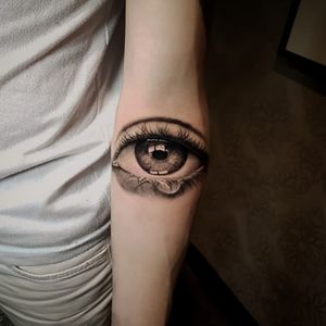 Tattoo by Clayton Dias #eye #realism #blackandgrey 