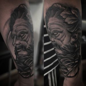 Tattoo by The golden Forest Tattoo