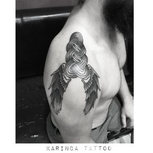 Instagram: @karincatattoo #karincatattoo #wings #shoulder #arm #tattoo #tattoos #tattoodesign #tattooartist #tattooer #tattoostudio #tattoolove #ink #tattooed #dövme #istanbul #turkey #dövmeci #black