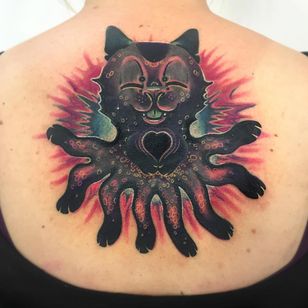 Tatuaje de Giena Todryk #GienaTodryk #psychedelic tattoo #psychedelic #surrealistic #trippy # strange #acid #lsd #fungi #cat #kitty #wonderful #color #new school