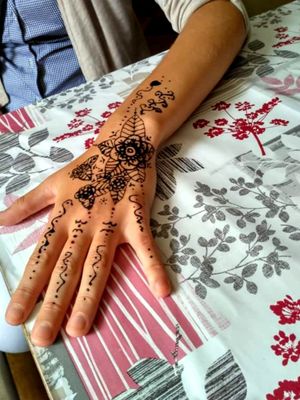 Hena only 
