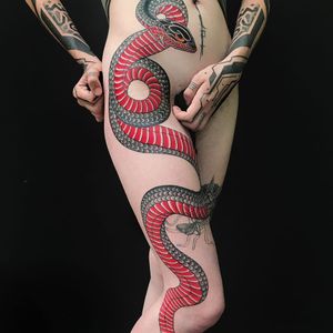 Tattoo by Junior Tattooing #Junior #Juniortattooing #besttattoos #snake #serpent #reptile #Japanese #scales #legsleeve #animal #nature