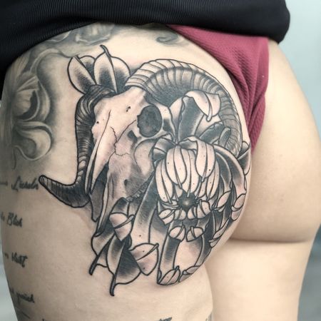 Flash tattoo