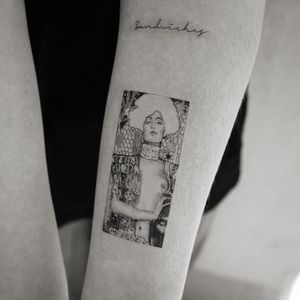 Tattoo by Sol #Sol #finearttattoos #finearttattoo #fineart #painting #Klimt #Judith #beheading #lady #floral #illustrative #fineline #linework #pattern #severedhead #portrait