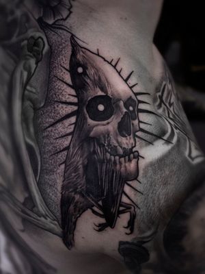 #tattoo #bird #dead #skull #blackandgrey #blacktattoos #blackwork #blxink #blxckwork 