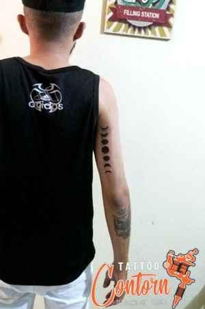 Tattoo by Tattoo Contorn
