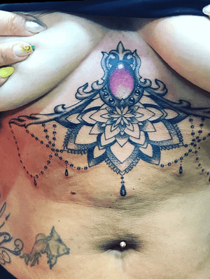 Own design underboob done in sicily @ wife of great artist @stefanodelpopolo 