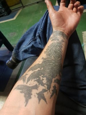 Need a cover up idea,can anyone please help me?