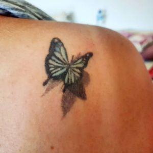 Farfalla 🦋#Butterflies #butterfly #butterflytattoo #tattooart #tattoocute #farfalla #tatuaggio #tatuaggi #tatuagem 