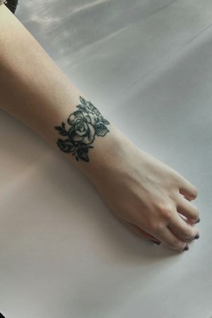 #tattoo #rose #roses #hand #elegant #shade #shadow 