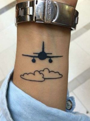Aereo#aereo #tattooplane #tattoo #travelling #tattootravels 