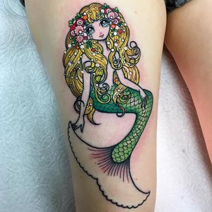 Tattoo by Roberto Euan #RobertoEuan #oceanlifetattoos #oceanlife #ocean #nature #wildlife #animal #water #color #newschool #anima #manga #flowers #floral #mermaid #cute #beautiful