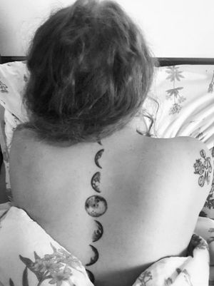 Moon🌙#moon #back #tattoist #tattoed #tattedgirls #tatted4life #tattodoo 
