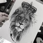 #lion #liontattoo #crown #lionking #blackandgrey #drawing 
