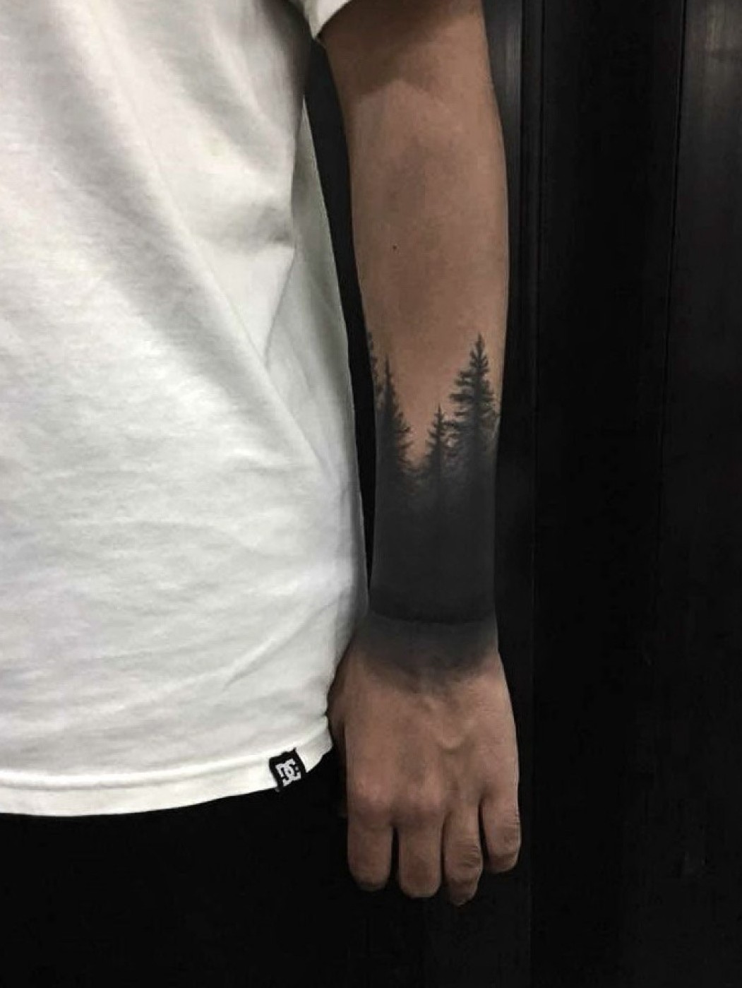 Tattoo uploaded by morttattoo • •brazalete de pinos• . . . #brazaletetattoo  #zuperblack #pinetree #pinetreetattoo #tattooblack #altostattoo #ink  #tatuadoresdevenezuela #worldfamousink #tattooart #tattoo #skinart #inked  #morttattoo • Tattoodo