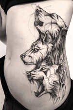 🐺🐺🐺 #wolf #wolftattoo #tattoo #tattooartist #tattooart 