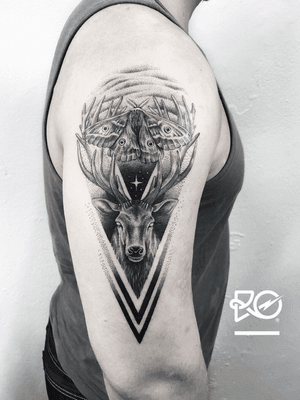 By RO. Robert Pavez • Night Lords VIII • Done in studio ZOI TATTOO • Stockholm 🇸🇪 2018 #engraving #dotwork #etching #dot #linework #geometric #ro #blackwork #blackworktattoo #blackandgrey #black #tattoo #fineline