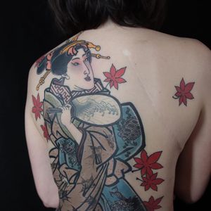 Tattoo by Acetates #Acetates #favoritetattoos #favorite #Japanese #edo #portrait #geisha #fan #wave #mapleleaf #tutrle #sparrow #bird #kimono #backpiece