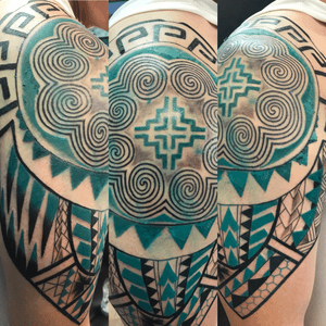 Mhong Style Tattoo. Couldnt get a heald pic Milirary client had to leave that week of session. Thank you for your service. Symbol n middle means “Elephant  foot.”    Top part is peeling . 10 hrs and 3 sessions #jaycontrerastattoos #mhongtattoo #colortattoo  