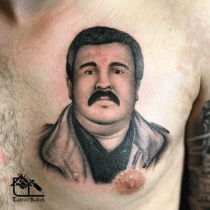 This piece was done in memory of his father for a dear friend of mine.  #tattookade #portraittattoo #portait #realistic #تتوکده 