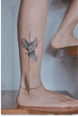 Tattoo by Danny tattooist. Wechat：Justtattoo02 Guangzhou Tattoo - #Justtattoo #GuangzhouTattoo #OriginalTattoo #TattooManuscript #TattooDesign #TattooFemaleTattooist #watercolor #watercolortattoo #flower #flowertattoo #ink #inktattoo #freestyle 