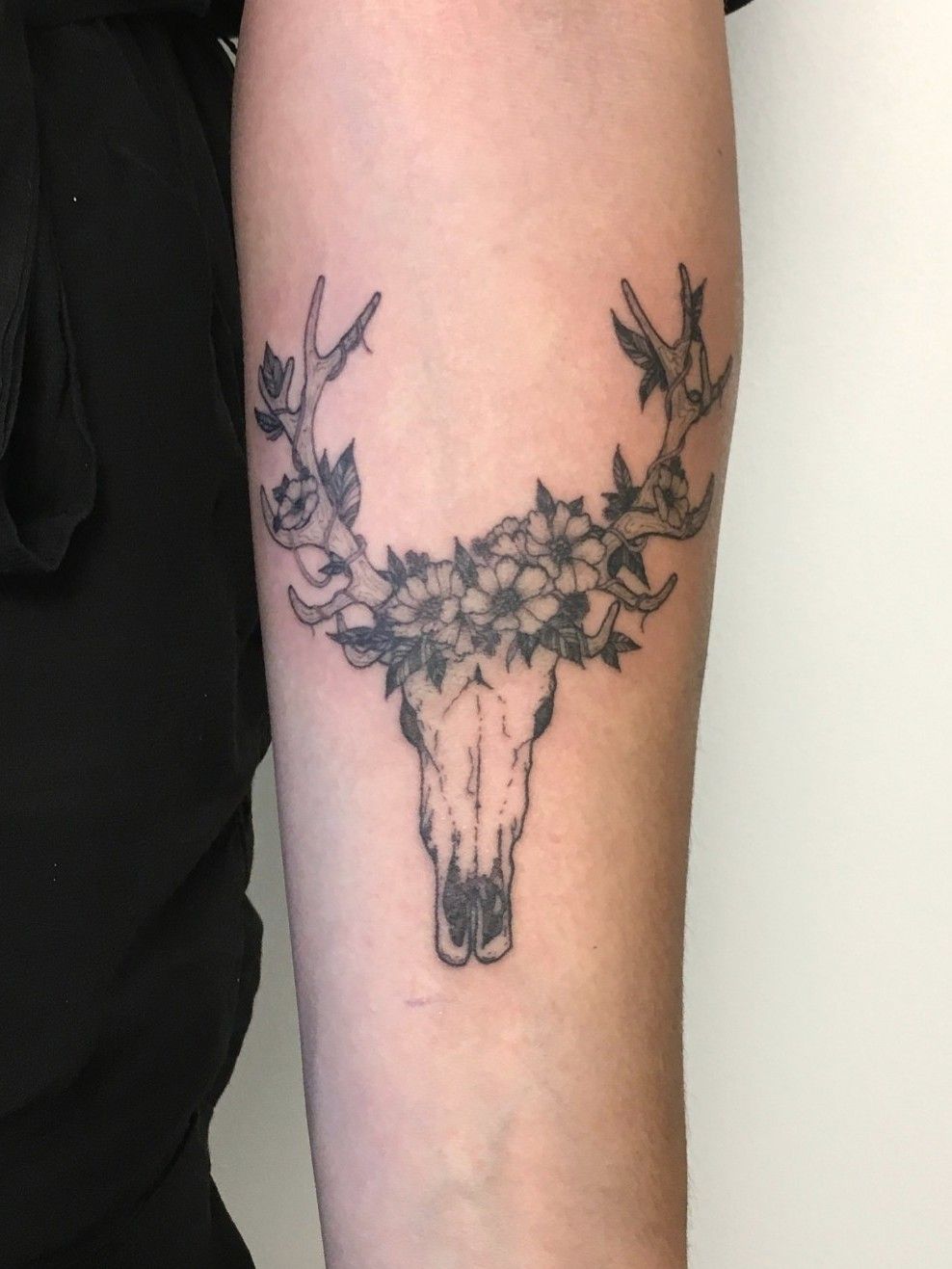 11 Deer Skull Tattoo Ideas Youll Have To See To Believe  alexie