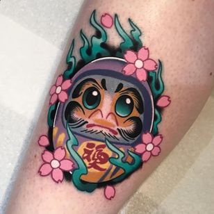 Tattoo by Chris Stockings #ChrisStockings #JapaneseTattoo #Japaneseinspired #Japaneseinspiredtattoo #Japanesestyle #Japanese #darumadoll #daruma #flowers #floral #color #newschool #cherryblossoms