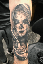 Day if the dead girl and rose • #skin2paper #hulkproseries #hulksuperbond #nocturnalink #nocturnaltattooink #eztattooing #uk_tattooart #tattoo #tattoos #ink #inked #tattooed #tattooist #tattooflash #tattoodesign #instaart #instatattoo #tattooistofinstagram #drawing #art #instatattoo @spartantattoocartridges @eztattooing @nocturnaltattooink @inkeeze @hulkproseries