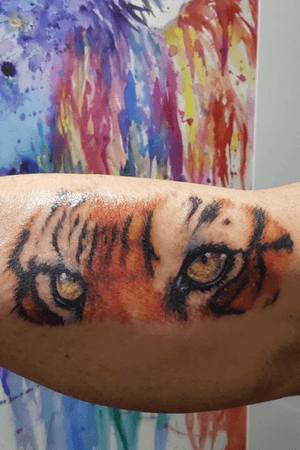 Tiger eyes finished 😄 #realism #hyperrealism #colourrealism #tiger #BigCatTattoos 