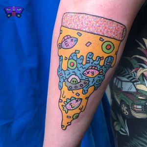 Tattoo by Jess Koala #JessKoala #foodtattoos #food #foodporn #pizza #surreal #funny #strange #fish #ufo #olives #newschool #color