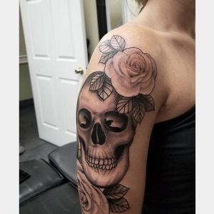 Black and grey neo traditional skull and roses wip