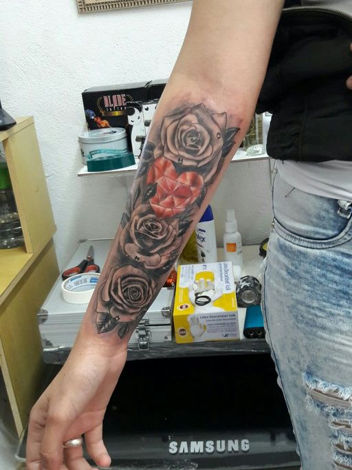 Flash tattoo